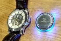 New Sticky Disc Turns Any Watch into a Smart Watch